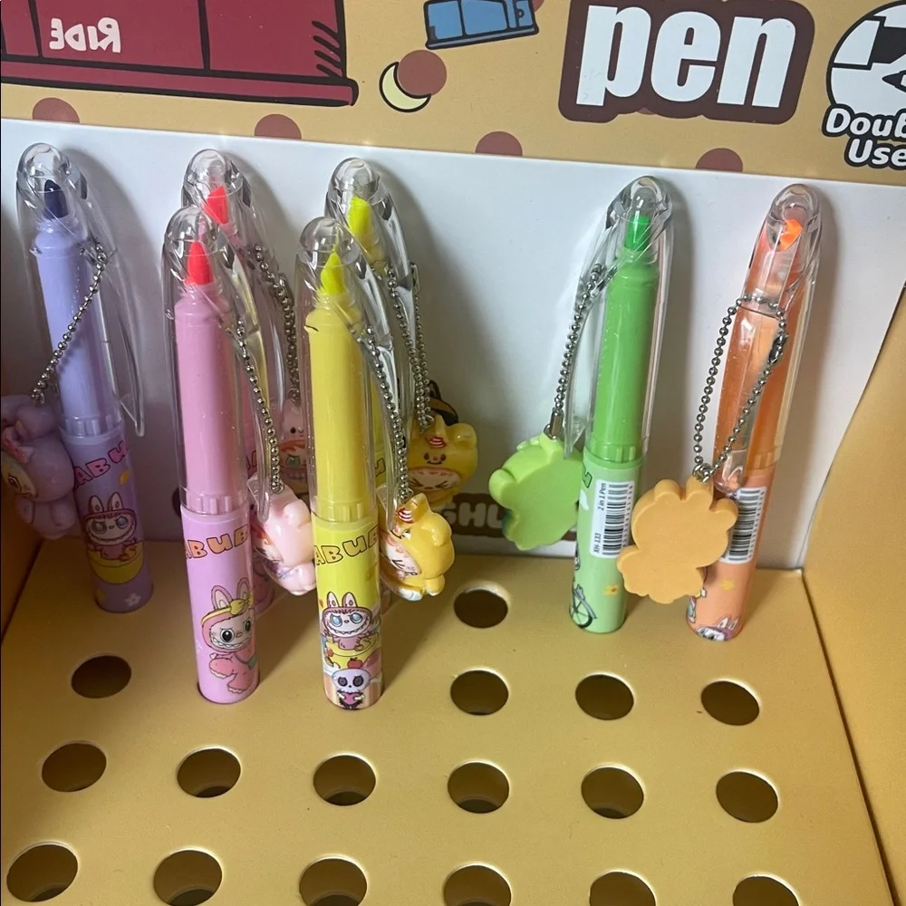 Seven pens 2 in 1 pen highlighter monster Labubu Pens Set of 7
